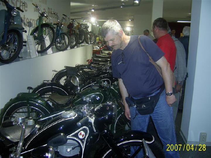 sa400158 111.jpg
